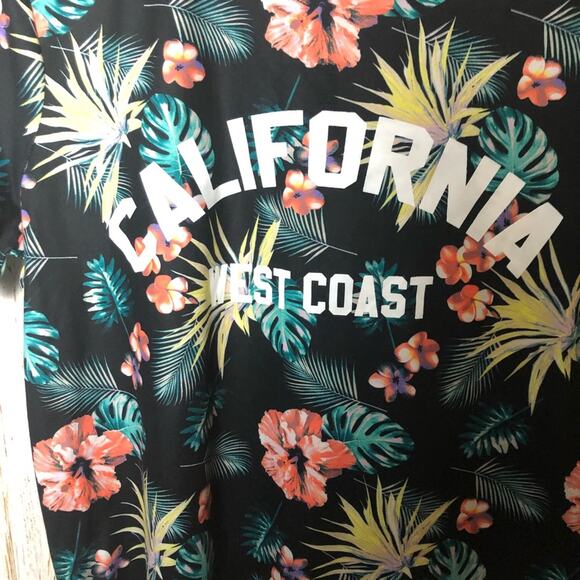 Justify Juniors Graphic Short Sleeve Size L - Picture 7 of 12